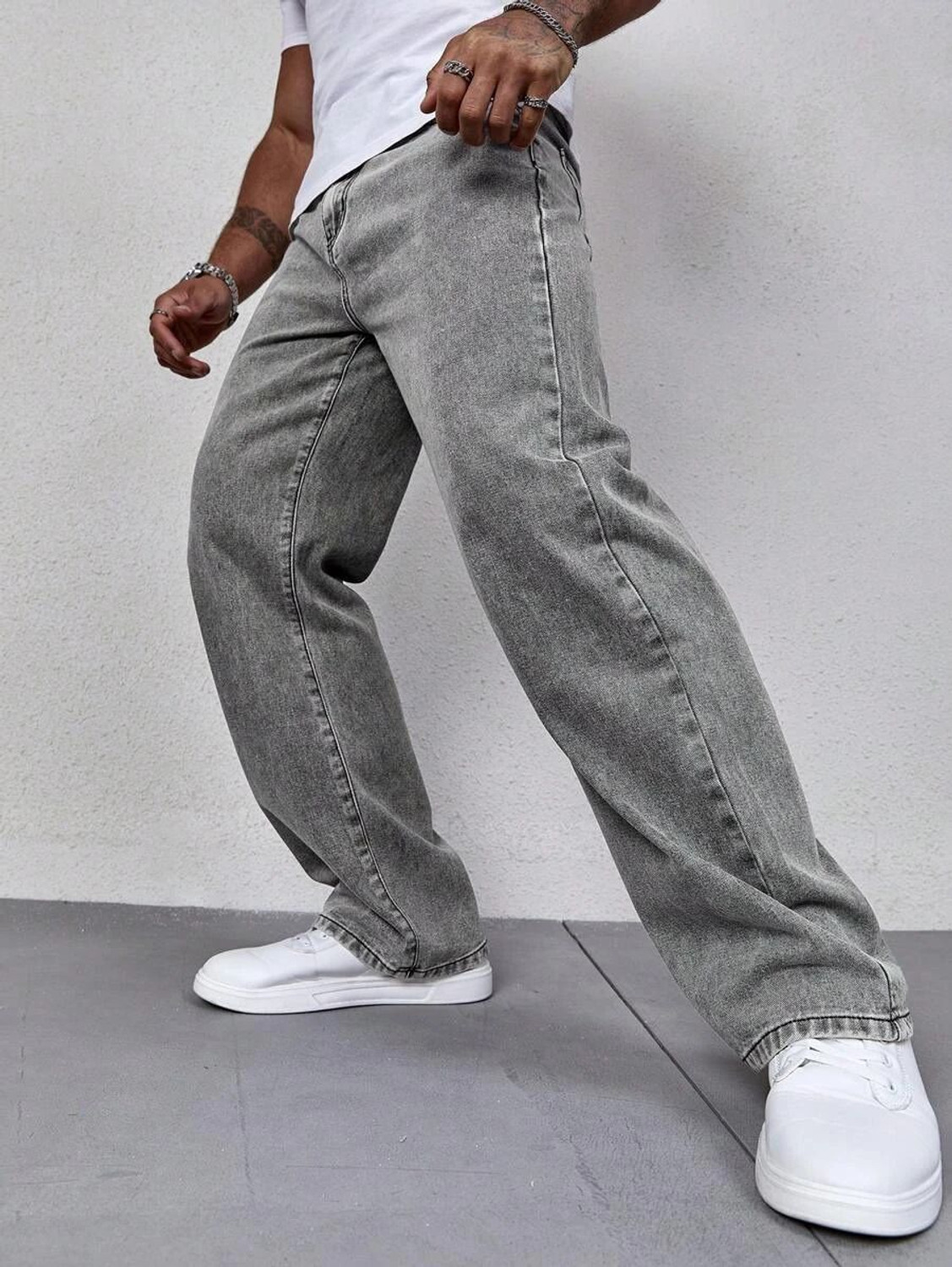 Image of DENROX DENIM Loose Fit Men Grey Jeans