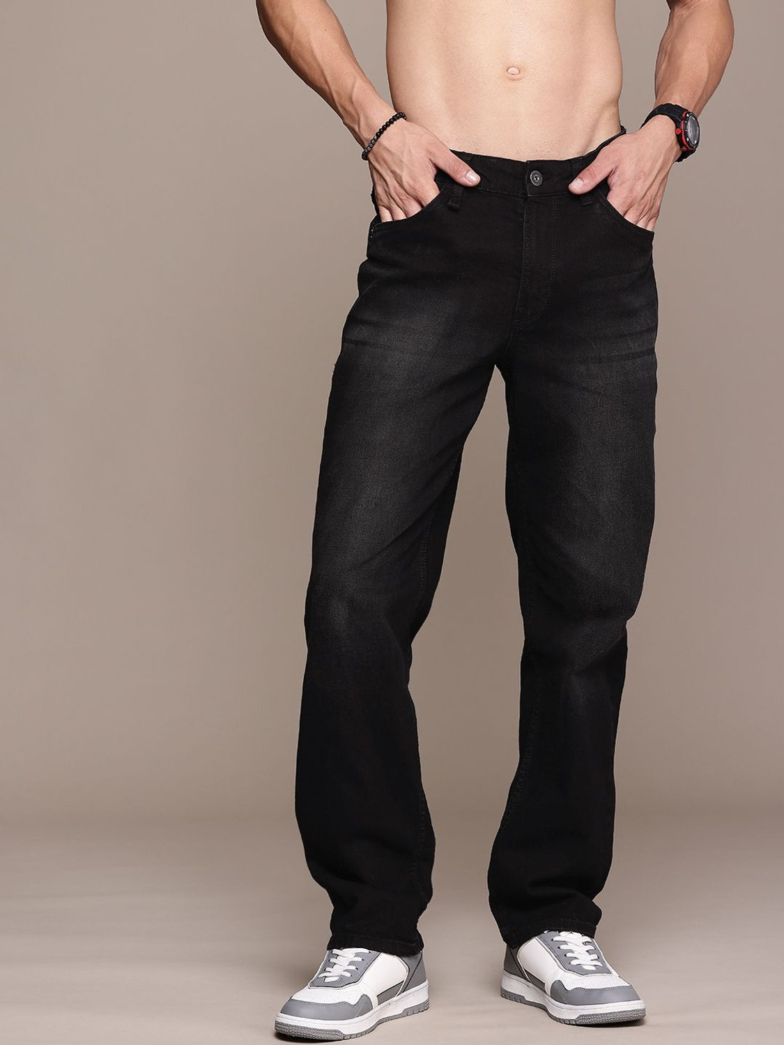 Image of Roadster Straight Fit Men Black Jeans