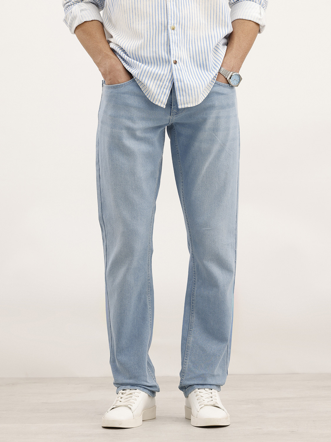 Image of WROGN Men Straight Fit Mid Rise Blue Jeans