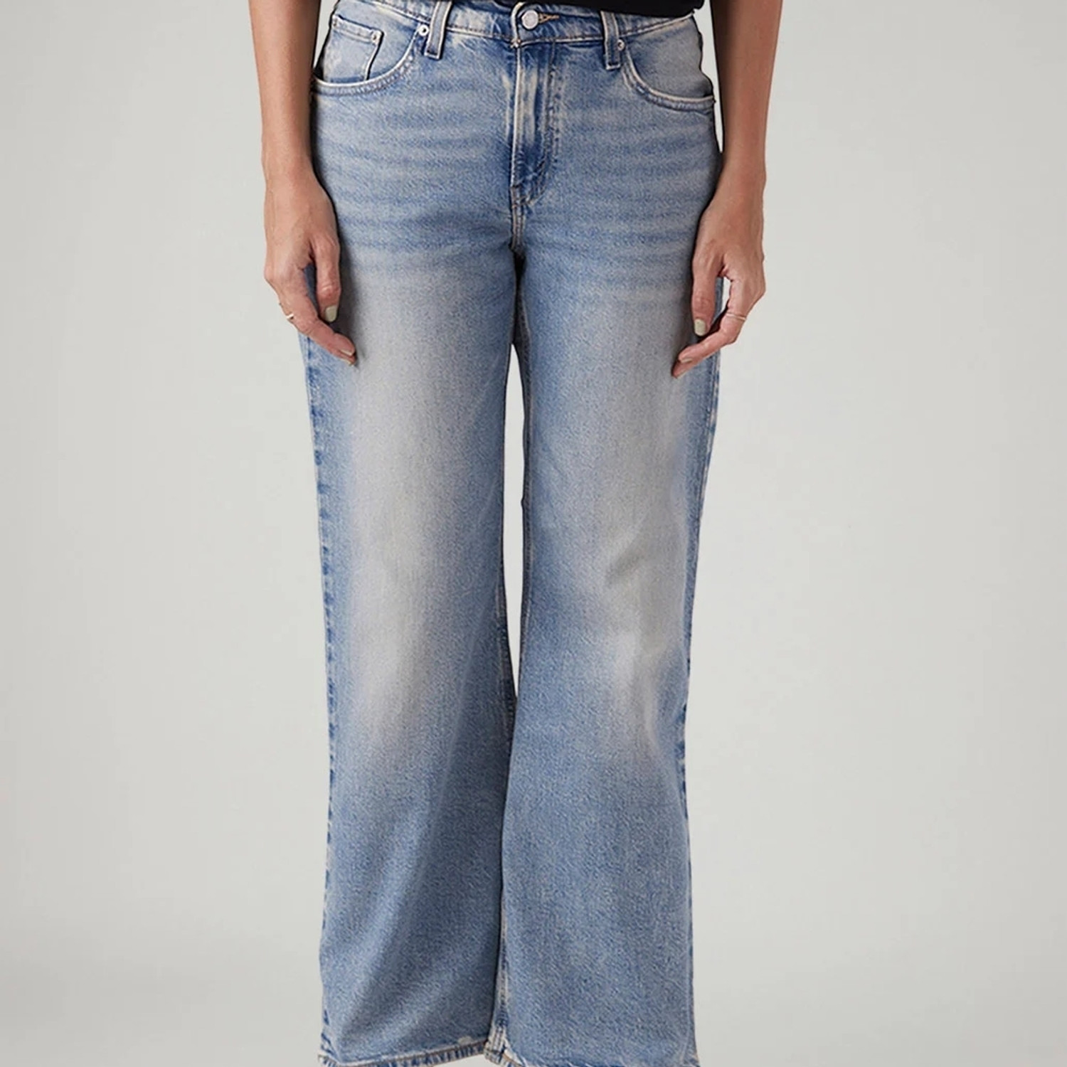 Image of LEVI'S Women Boot-Leg Mid Rise Light Blue Jeans