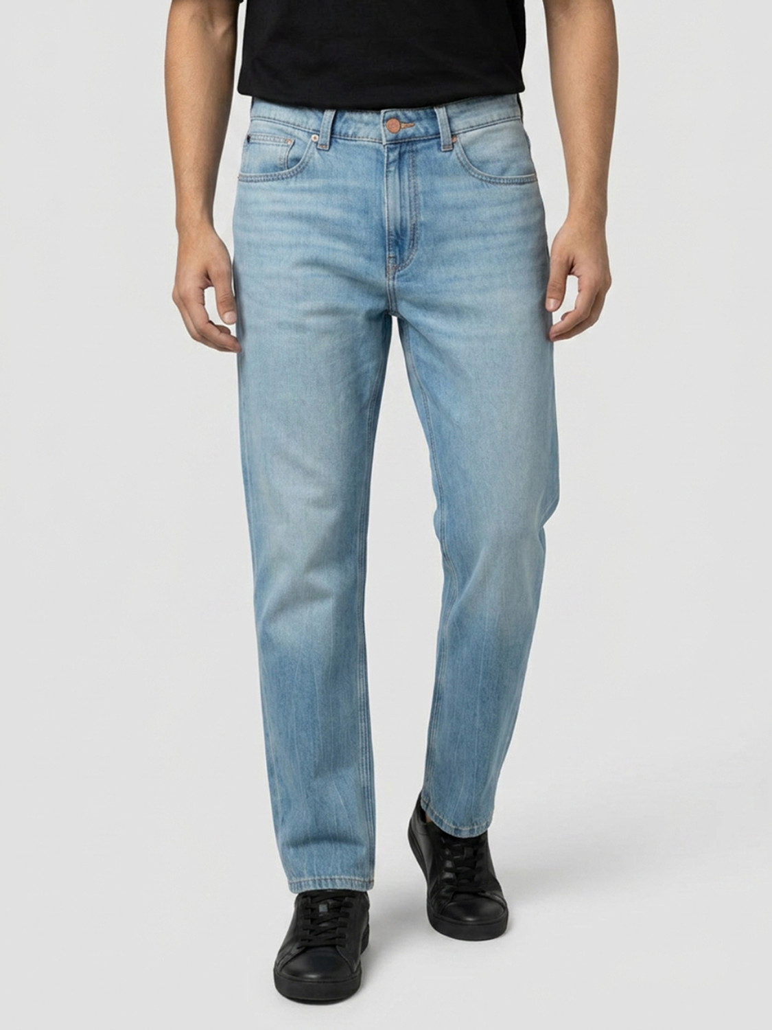 Image of Spykar Men Loose Fit Low Rise Blue Jeans
