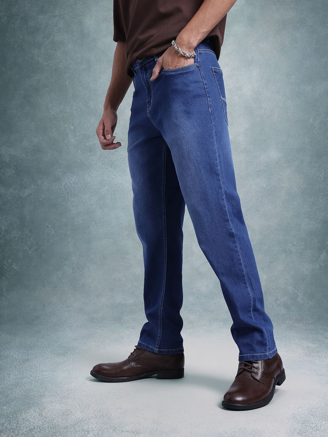 Image of Roadster Straight Fit Men Blue Jeans
