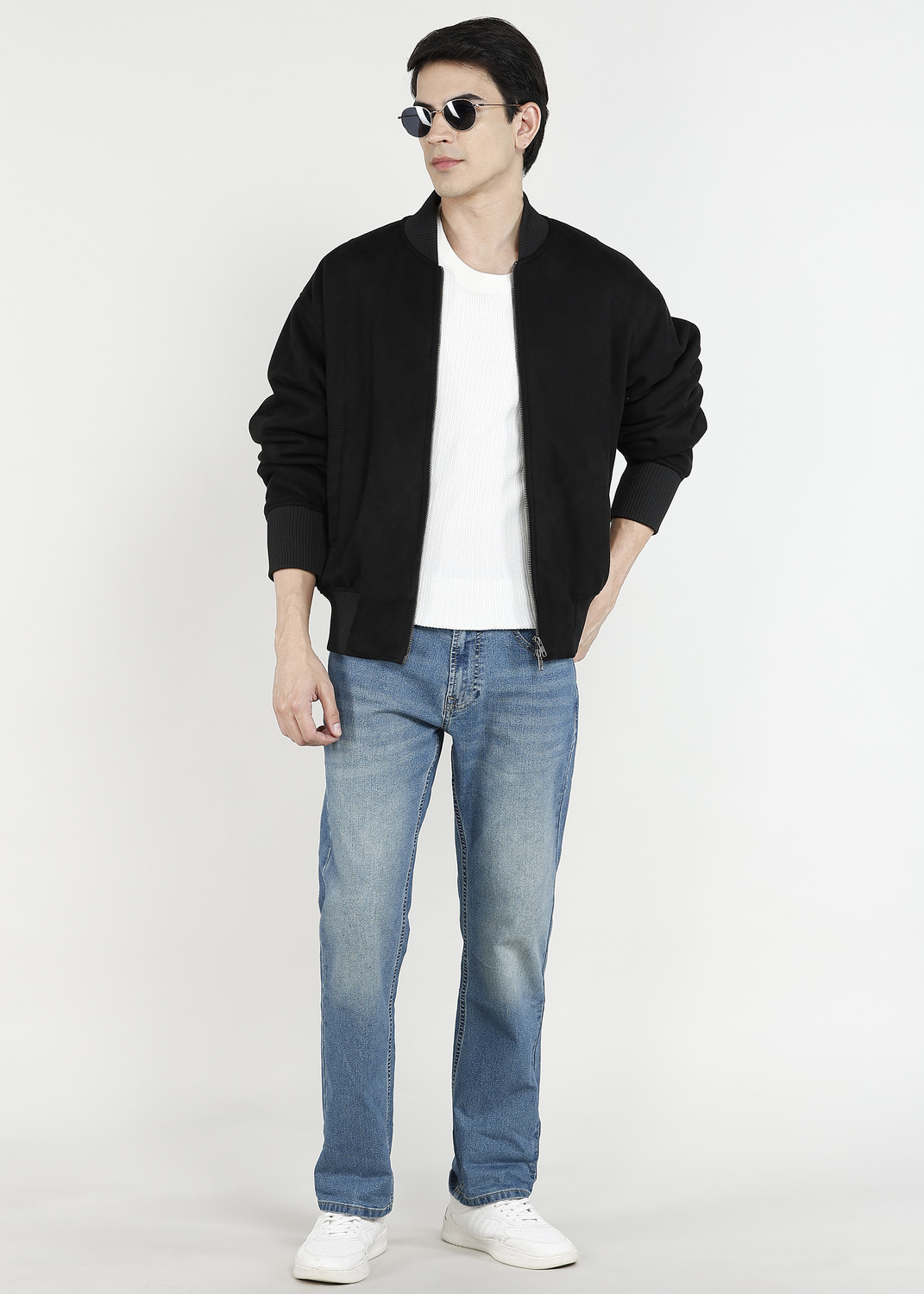 Image of Spykar Relaxed Fit Men Blue Jeans