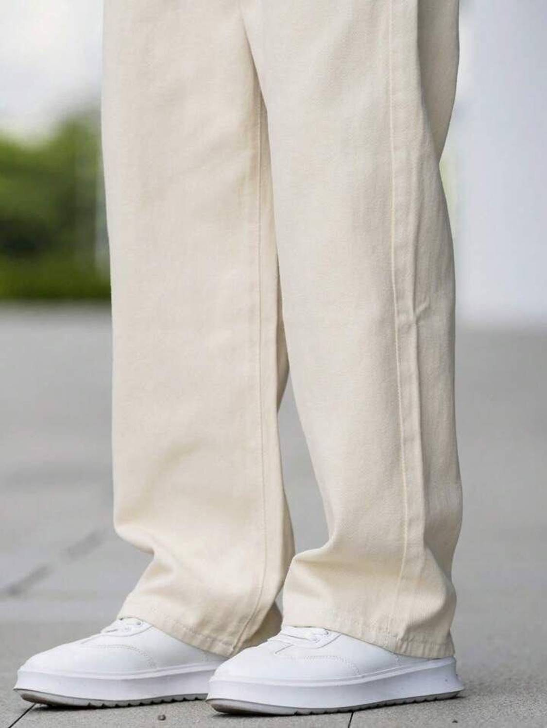 BELLV Straight Fit Men Beige Jeans - Image 1