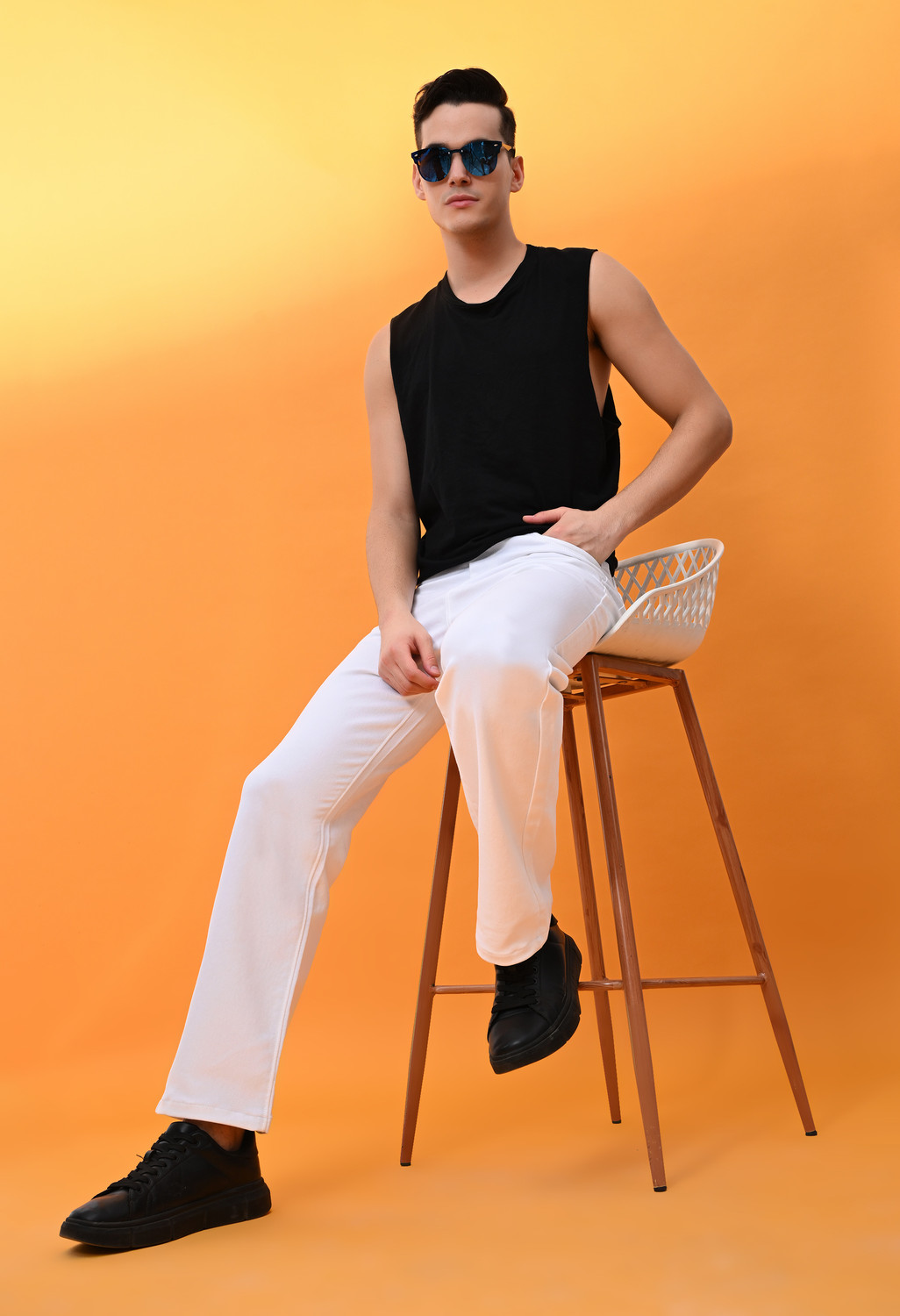 Image of Mast & Harbour Men Loose Fit Mid Rise White Jeans