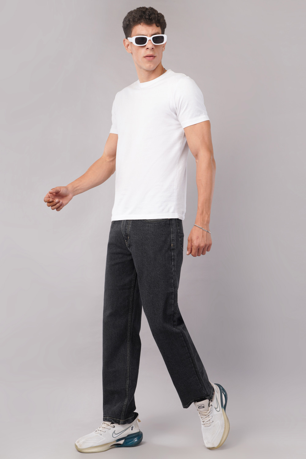 Image of NIVASU Straight Fit Men Dark Grey Jeans