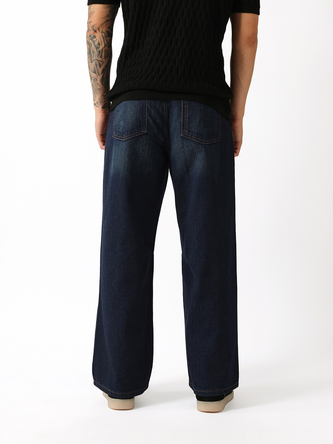 Image of THE BEAR HOUSE Men Baggy Fit Mid Rise Dark Blue Jeans