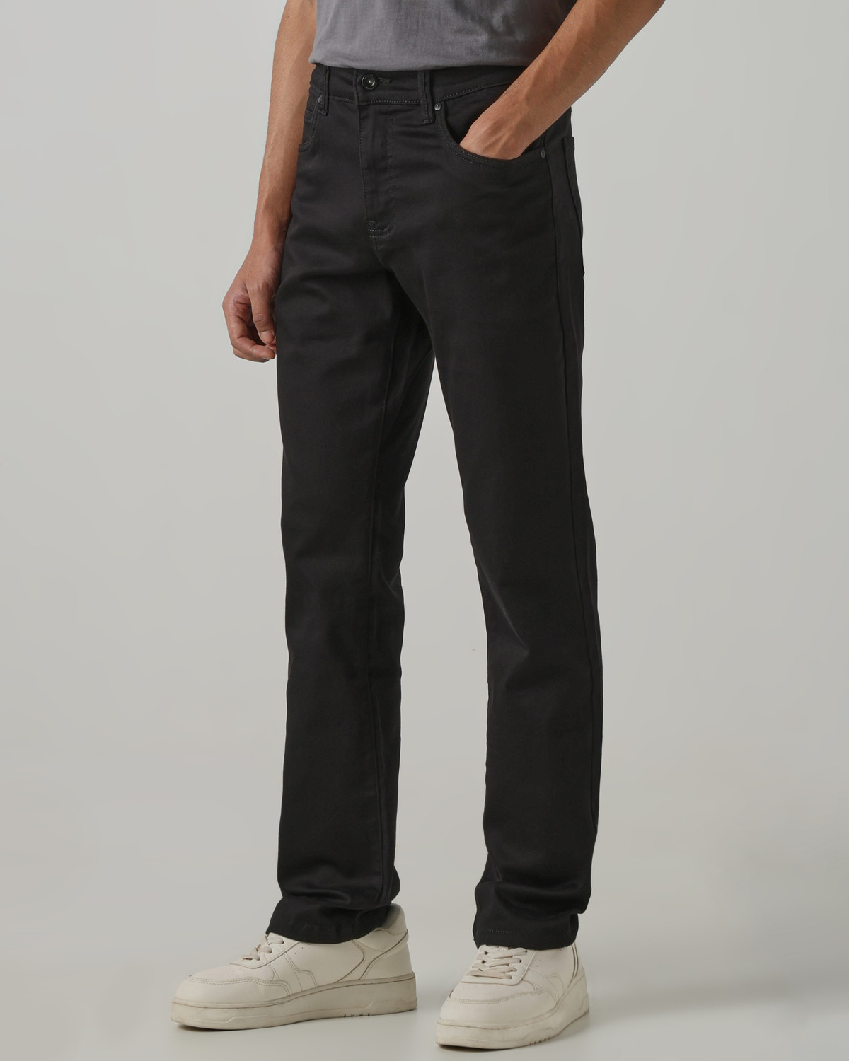 Image of MUFTI Men Straight Fit Mid Rise Black Jeans