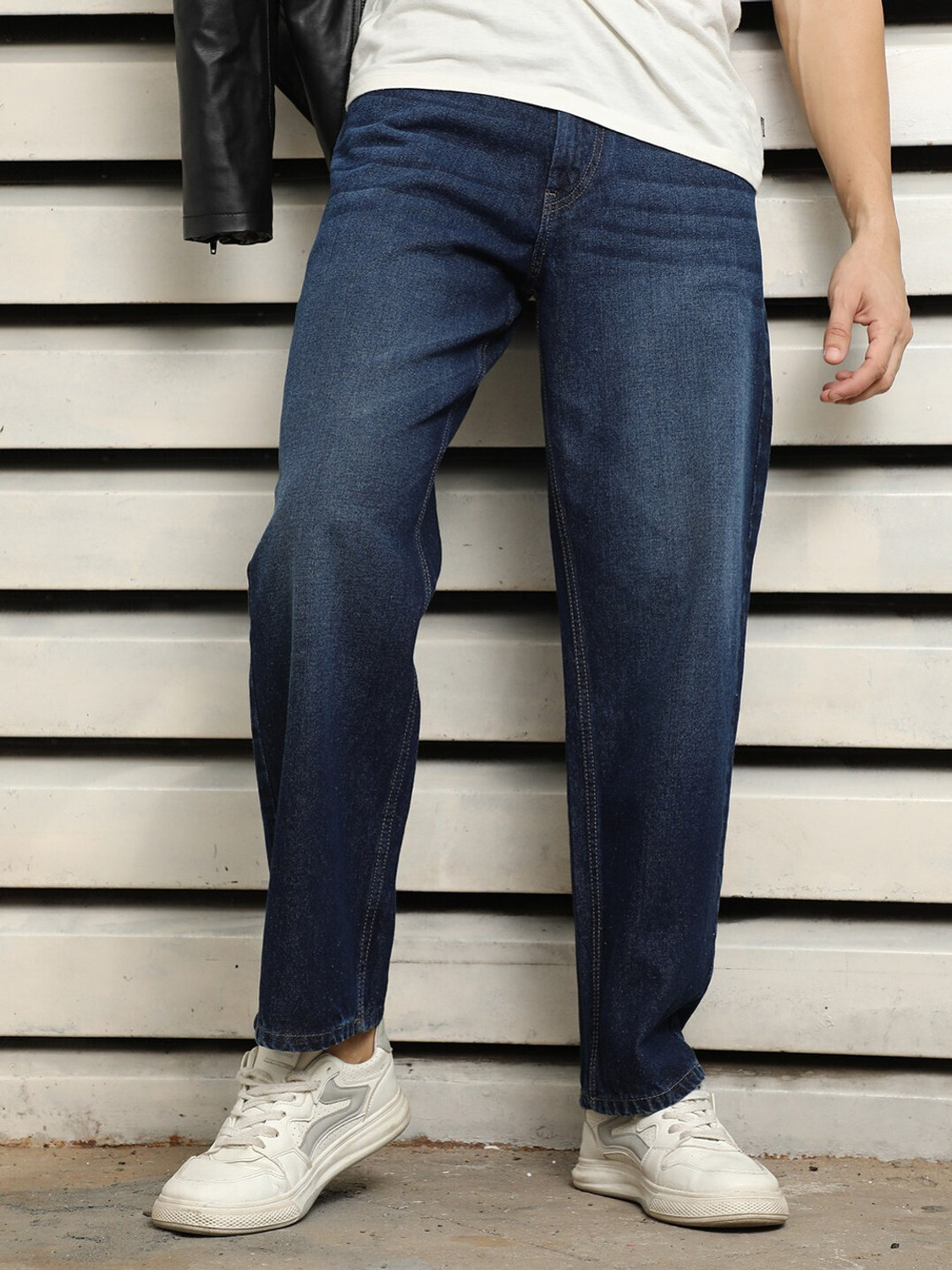 Image of LOOKONCE Straight Fit Men Blue Jeans