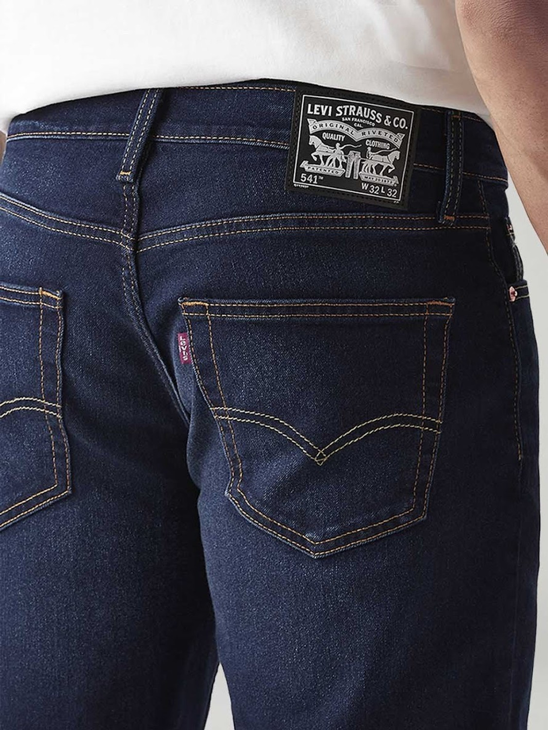 Image of LEVI'S Tapered Fit Men Dark Blue Jeans