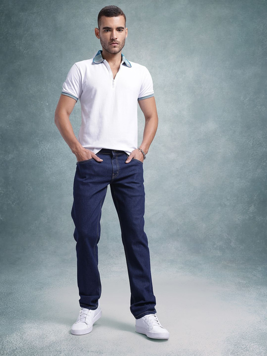 Image of Roadster Slim Men Dark Blue Jeans