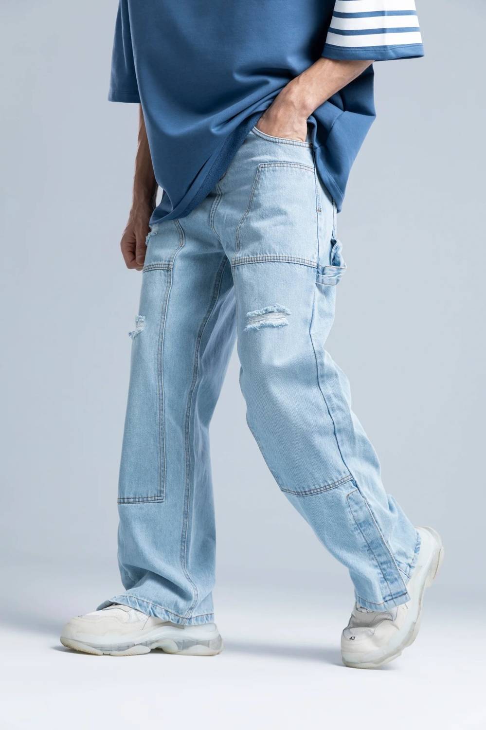 SKGAMEONE Loose Fit Men Light Blue Jeans - Image 1