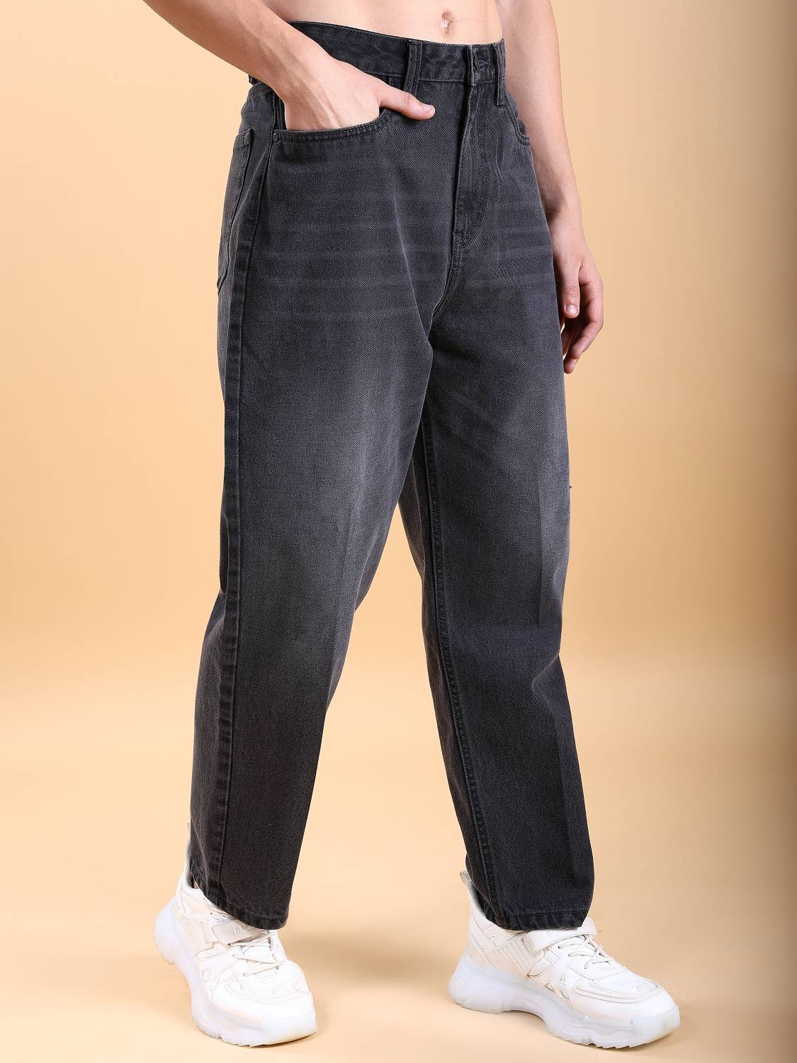 HIGHLANDER Loose Fit Men Grey Jeans - Image 4