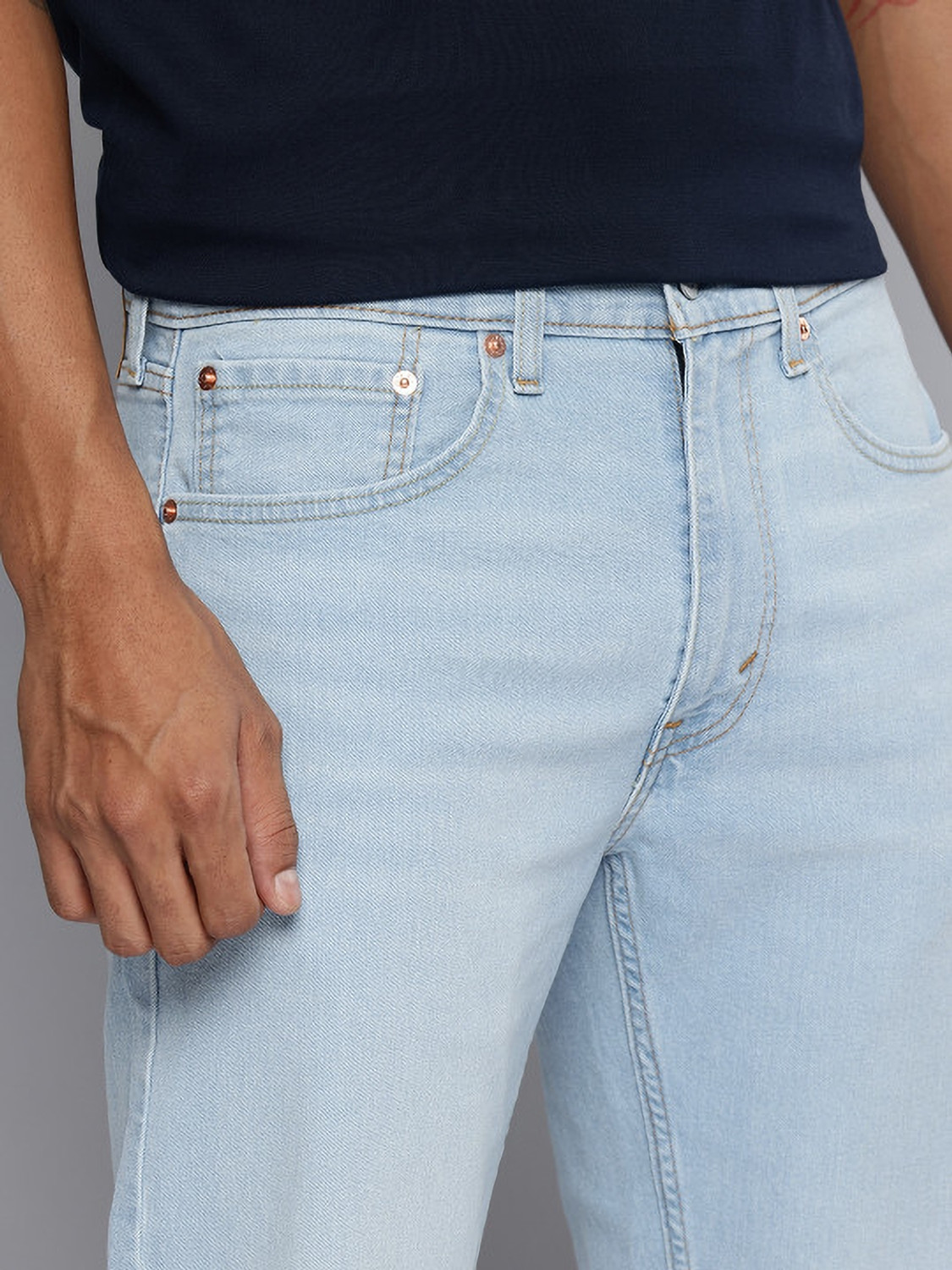 Image of LEVI'S 505 Straight Fit Men Light Blue Jeans