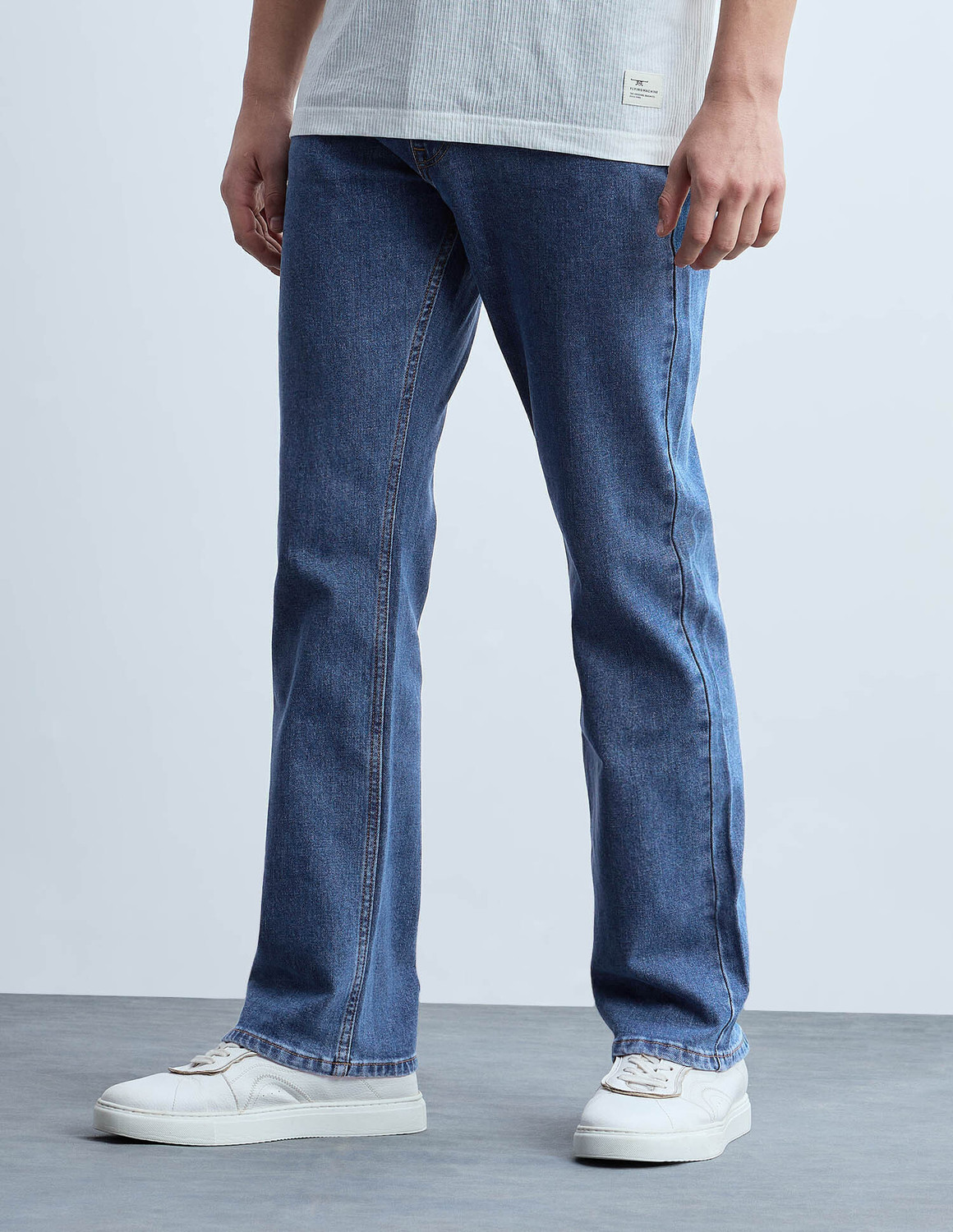 Image of FLYING MACHINE Boot-Leg Men Blue Jeans