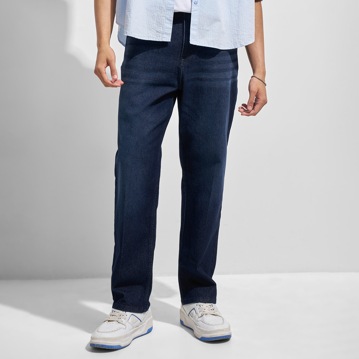 Image of HIGHLANDER Relaxed Fit Men Blue Jeans