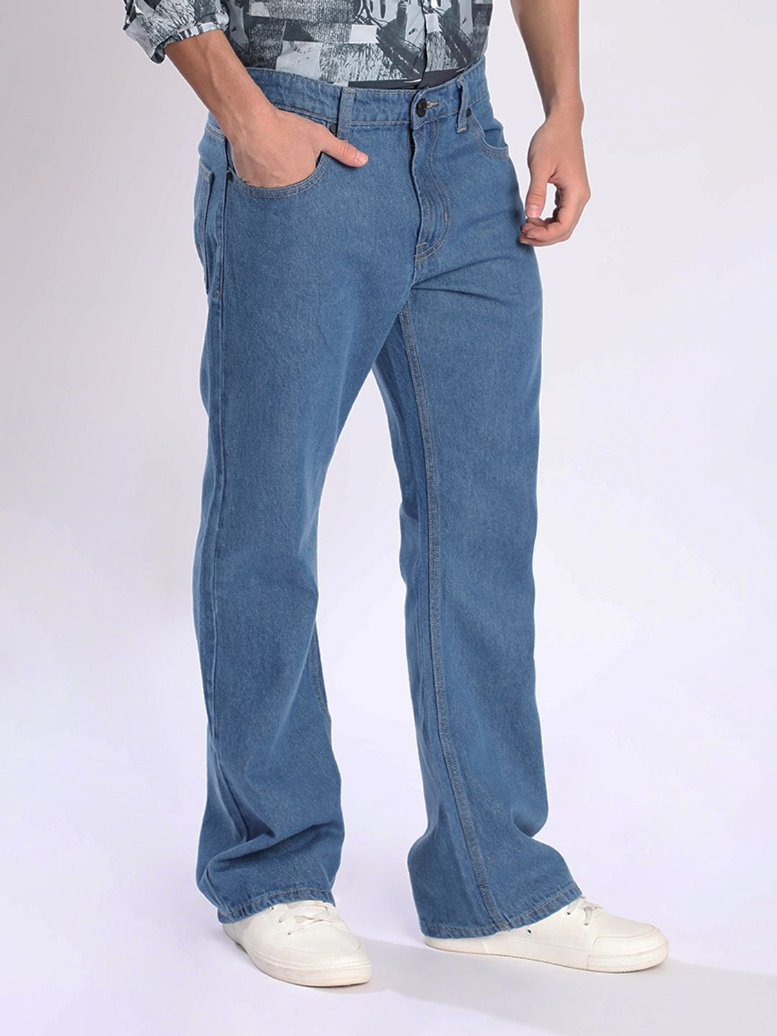 Image of Bene Kleed Men Boot-Leg Mid Rise Blue Jeans