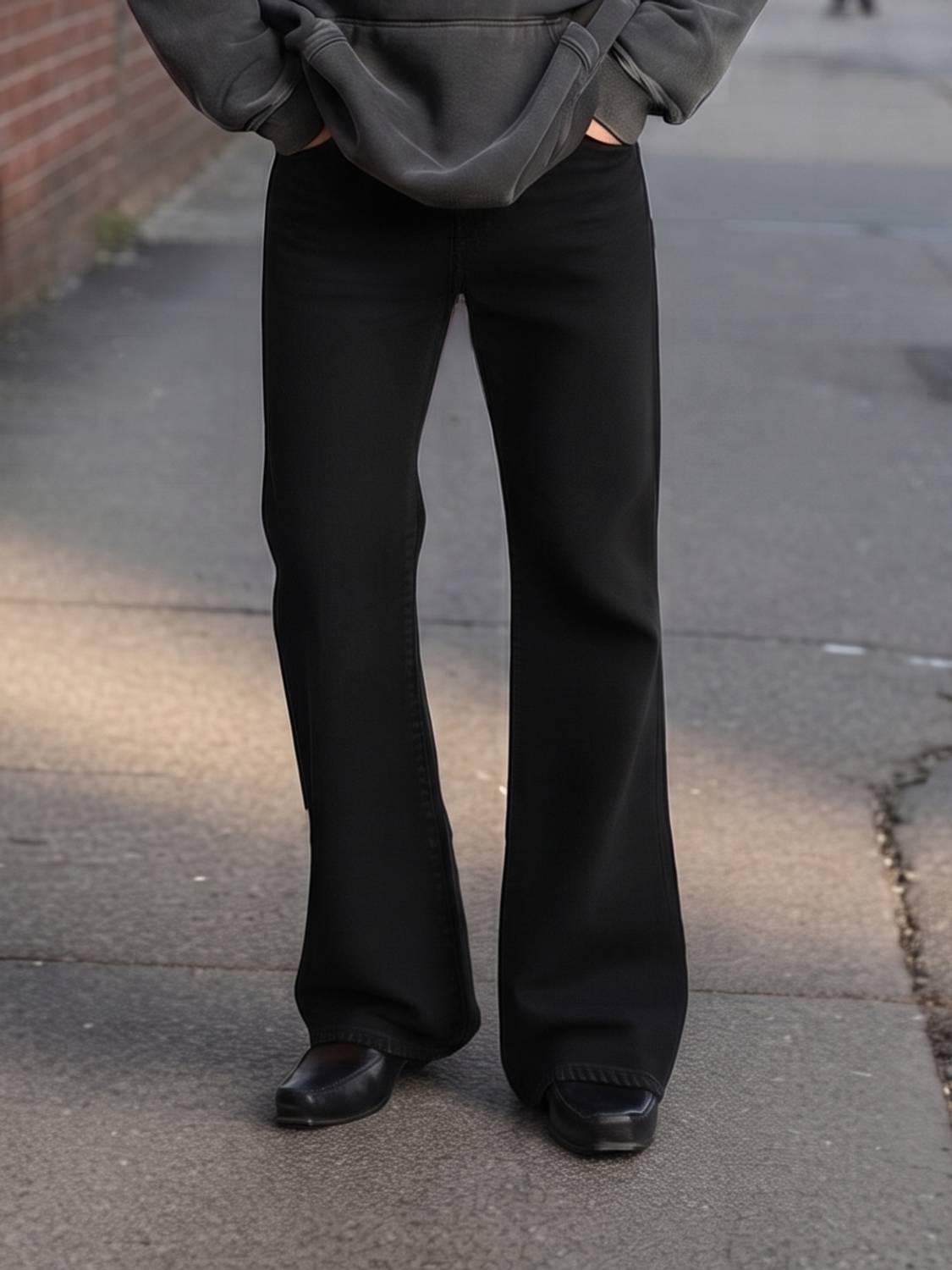 woomny Boot-Leg Men Black Jeans - Image 1