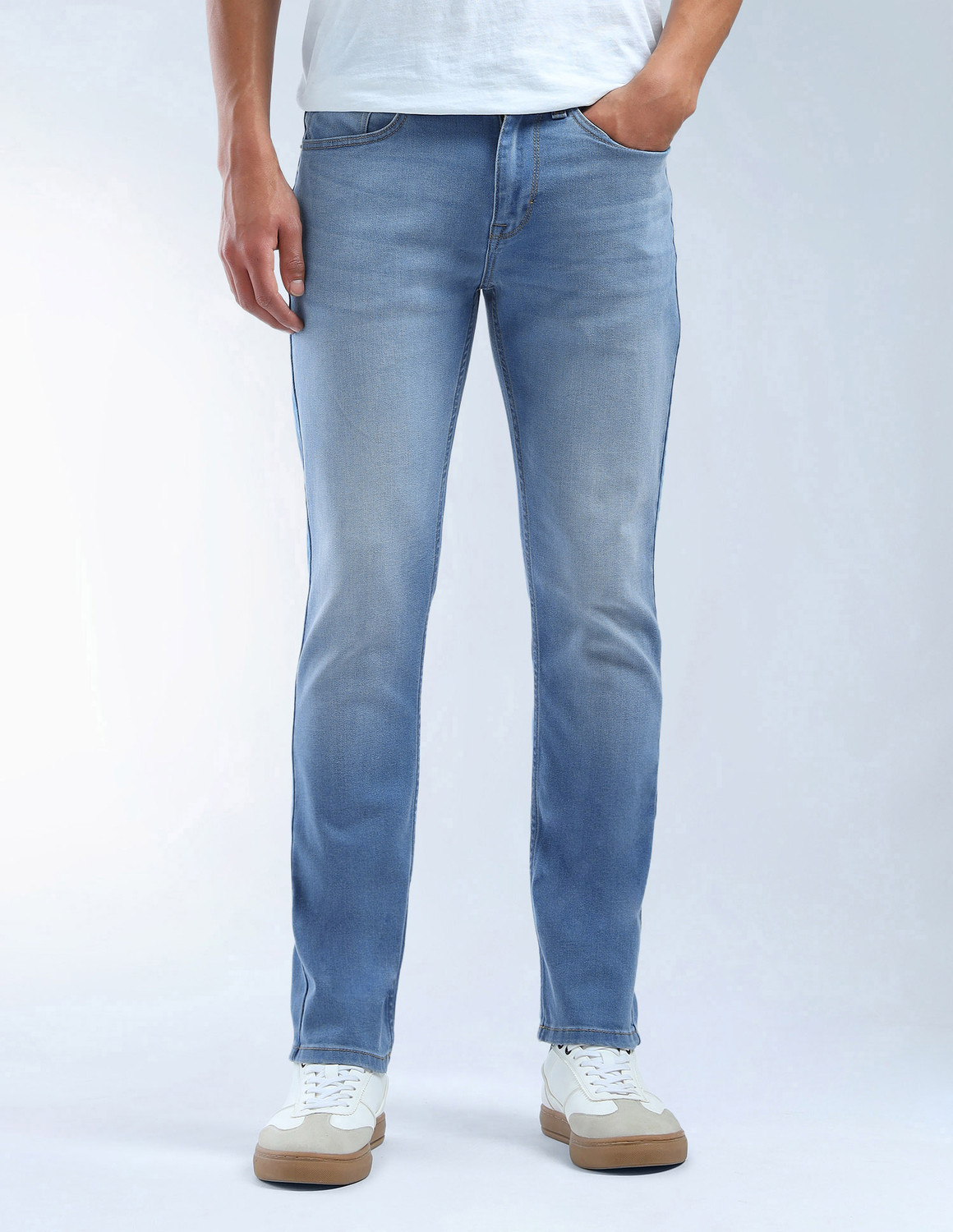 Image of FLYING MACHINE Straight Fit Men Blue Jeans