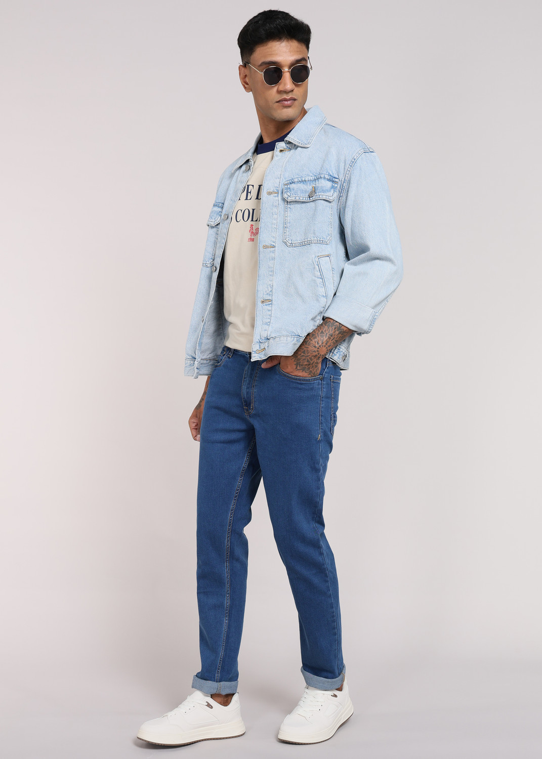 Image of PETER ENGLAND Men Slim Mid Rise Blue Jeans