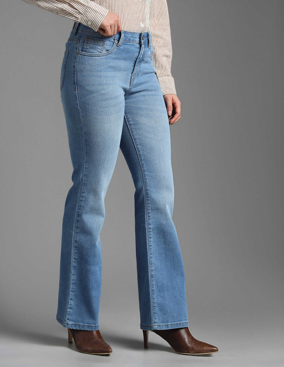 Image of FLYING MACHINE Boot-Leg Women Blue Jeans