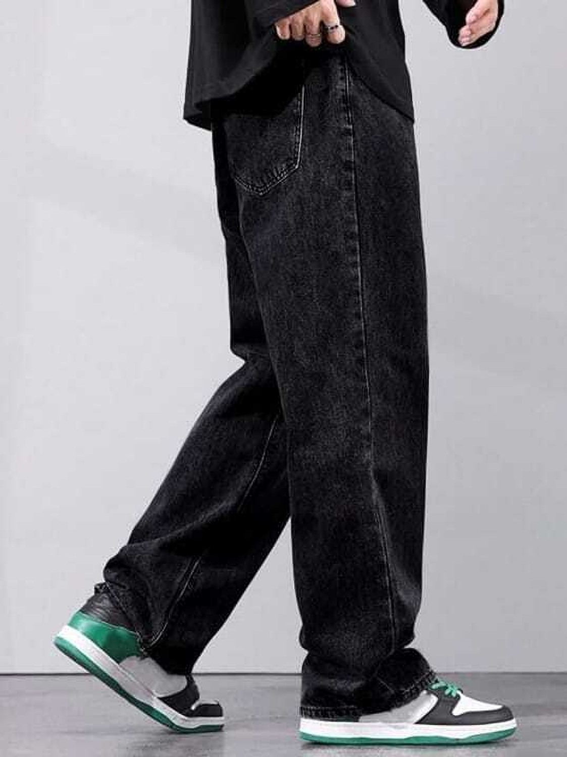 Image of Southee Men Loose Fit Mid Rise Black Jeans