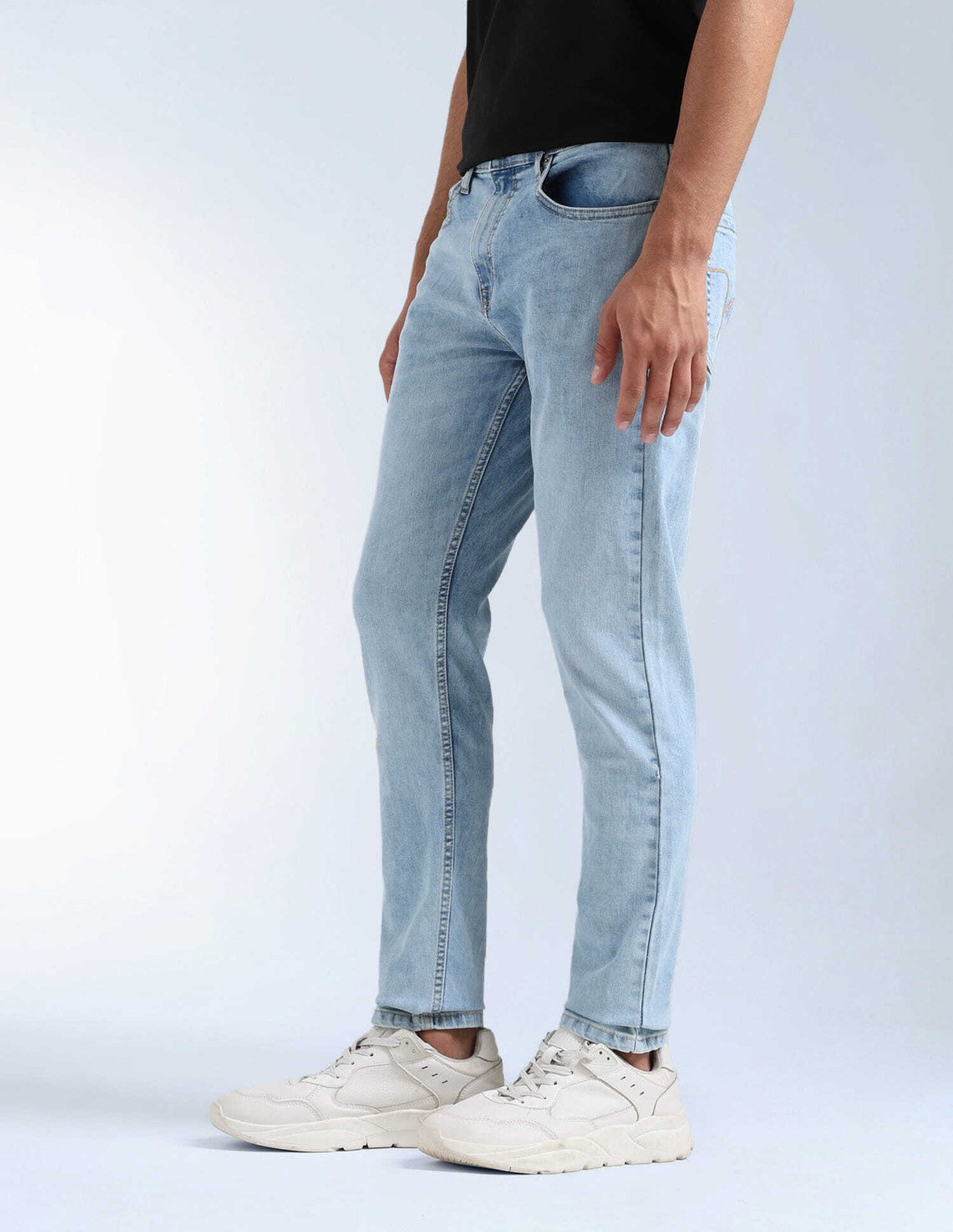 Image of FLYING MACHINE Tapered Fit Men Blue Jeans