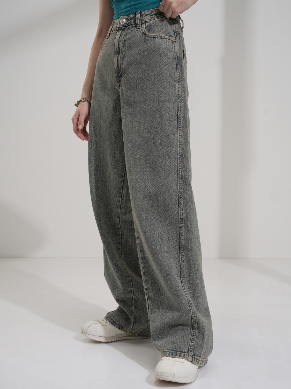 Image of Tokyo Talkies Loose Fit Women Grey Jeans