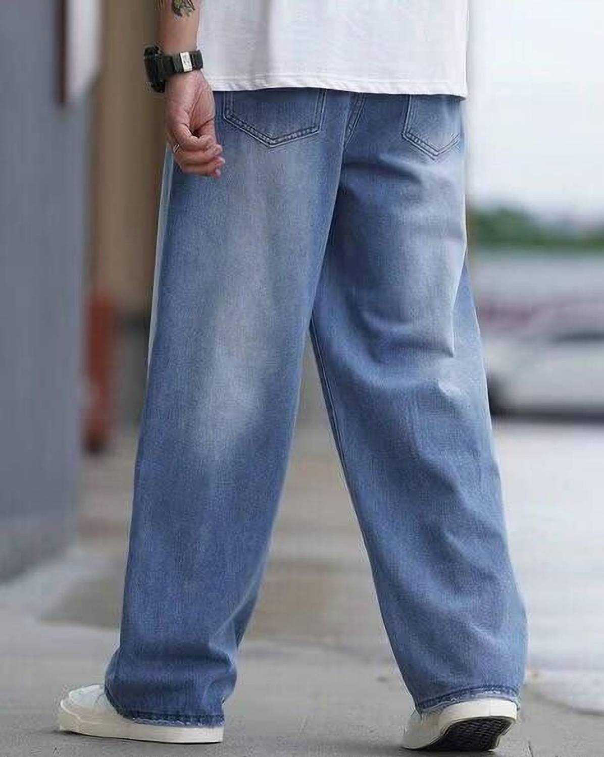 M Q Men Light Blue Loose Fit Jeans - Image 2