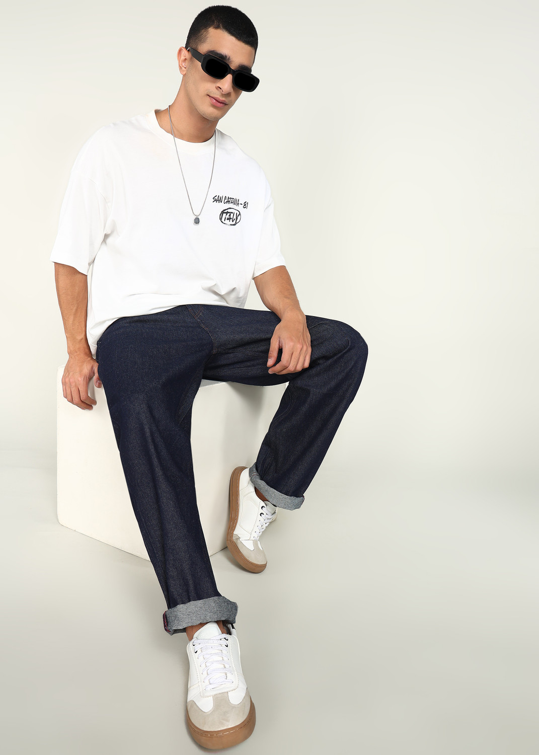 Image of BEING HUMAN Loose Fit Men Blue Jeans