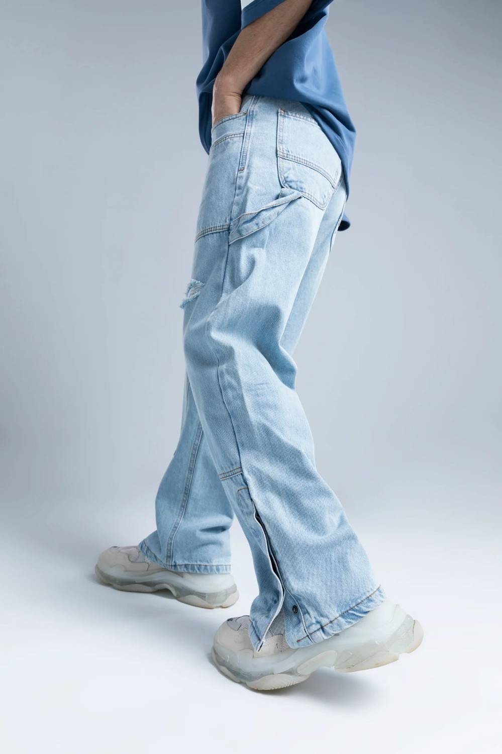 SKGAMEONE Loose Fit Men Light Blue Jeans - Image 2