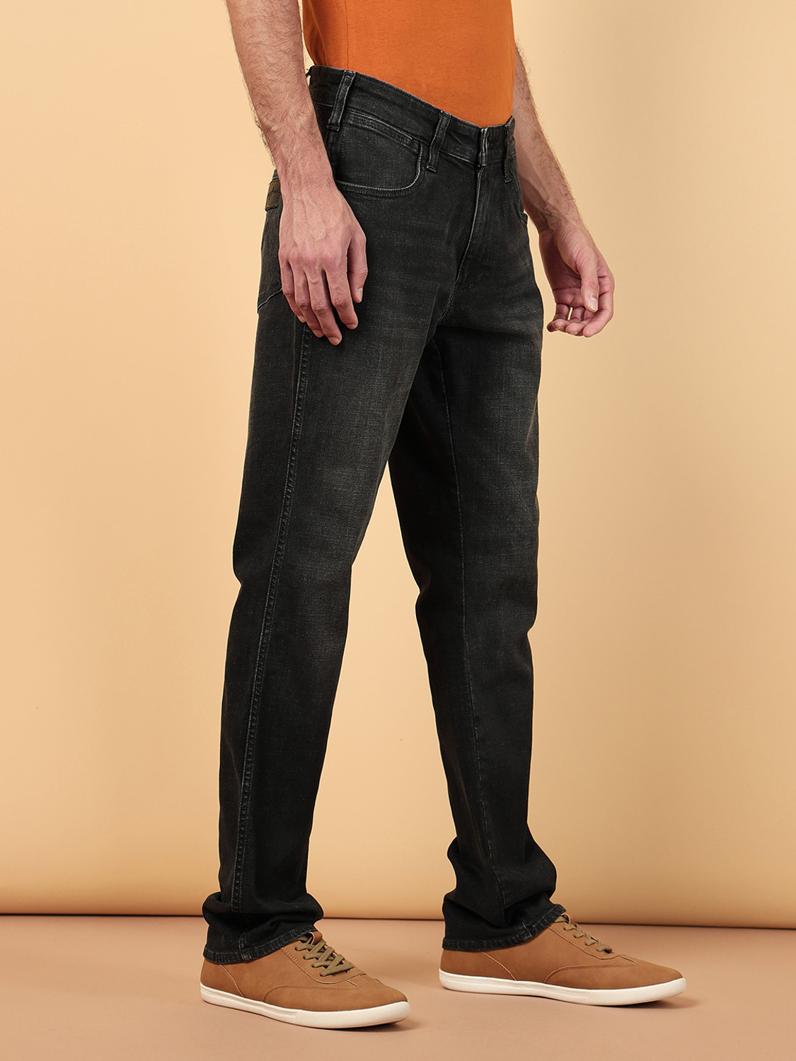 Image of Wrangler Straight Fit Men Black Jeans