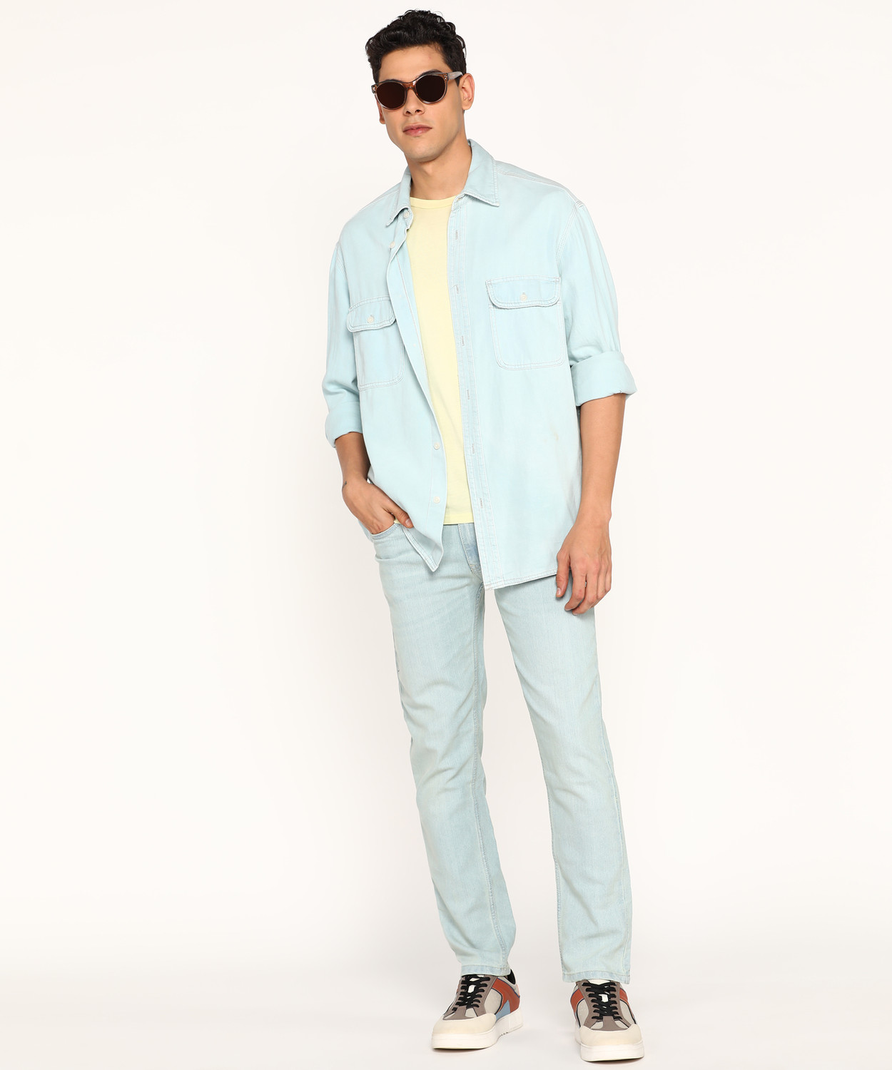 Image of The Indian Garage Co. Regular Men Light Blue Jeans