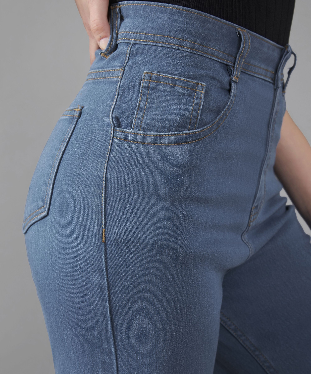 Image of DOLCE CRUDO Boot-Leg Women Blue Jeans