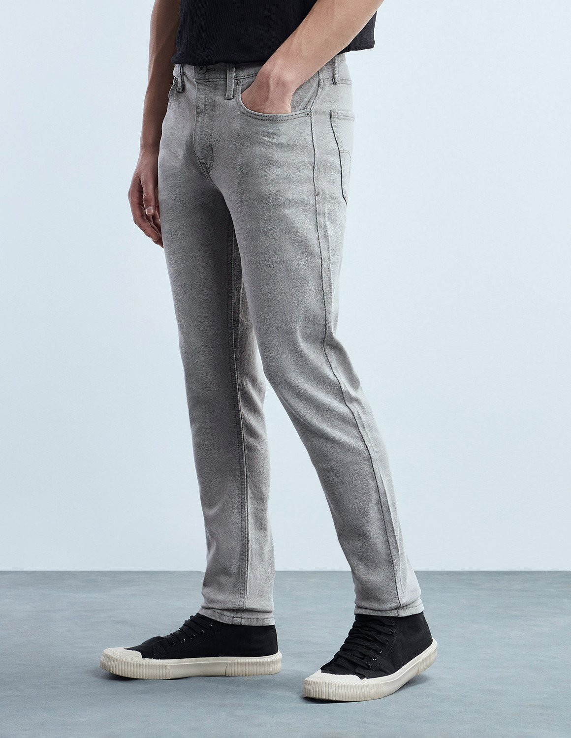 Image of FLYING MACHINE Men Tapered Fit Mid Rise Grey Jeans