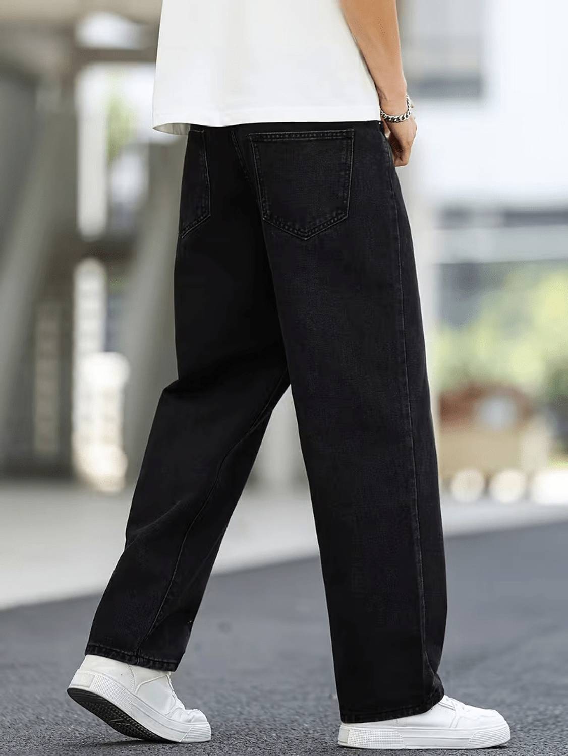 BOLD & BARE Black Straight Fit Men Jeans - Image 2
