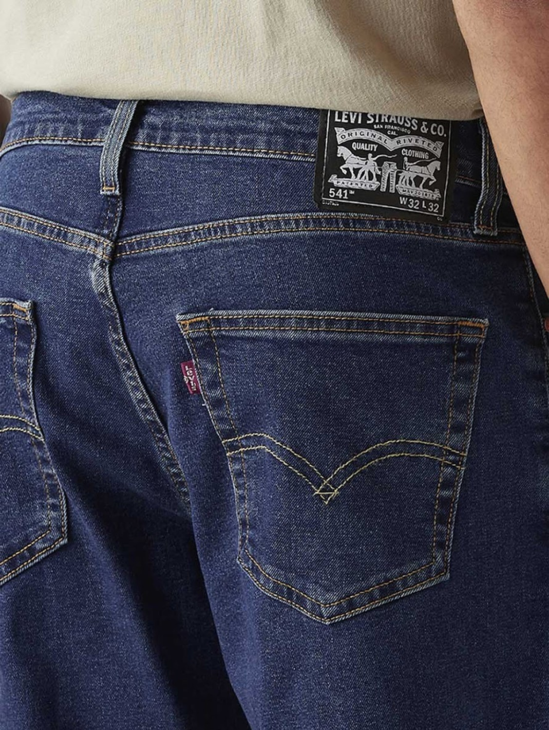 Image of LEVI'S Tapered Fit Men Blue Jeans