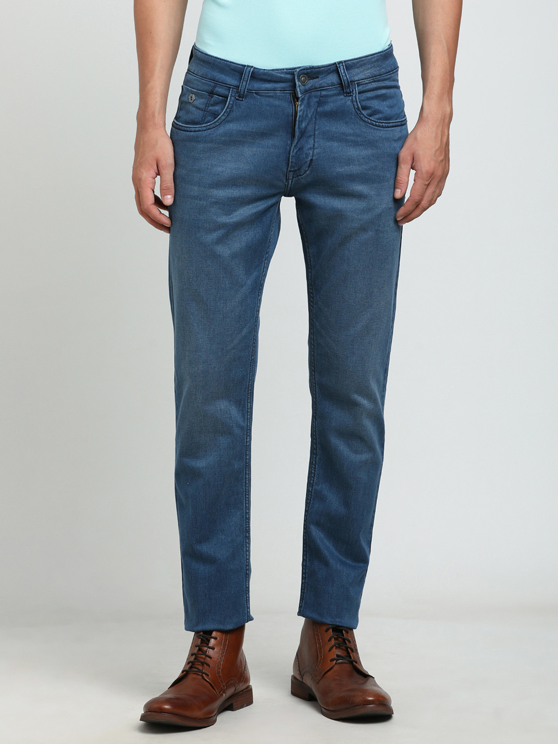 Image of TURTLE Tapered Fit Men Blue Jeans