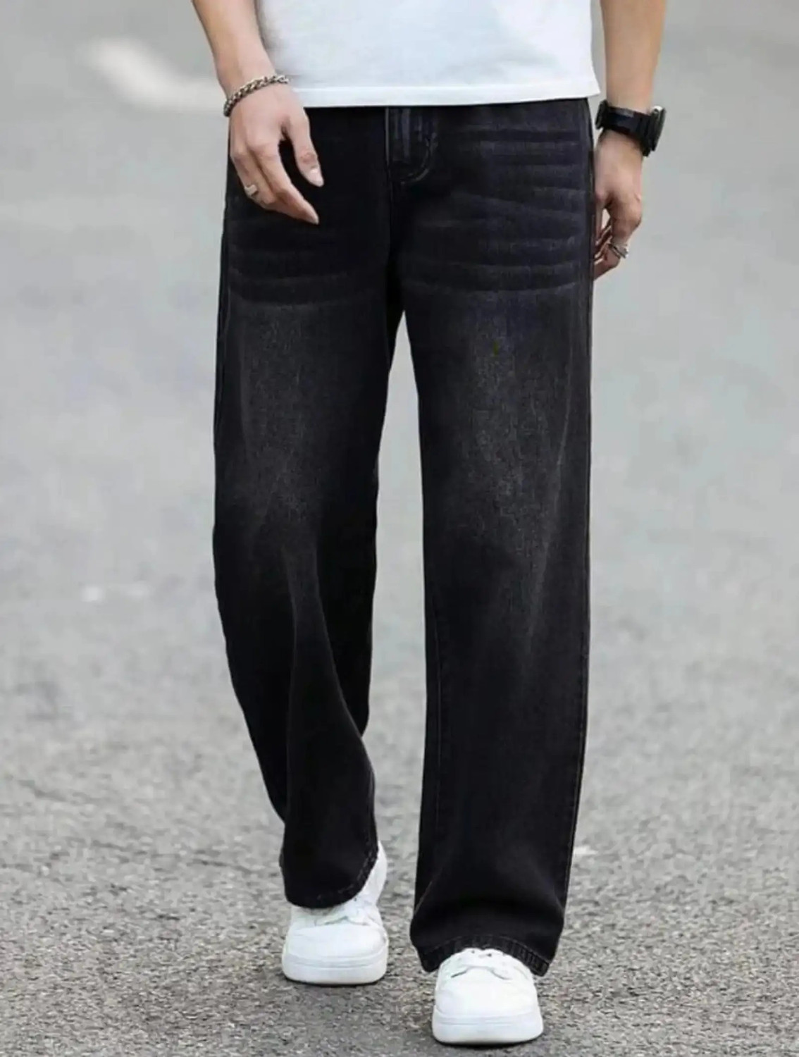 Image of DENWOX Men Straight Fit Mid Rise Black Jeans