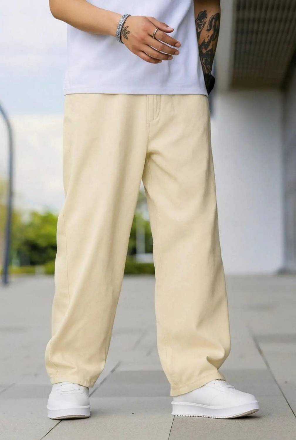vura Loose Fit Men Beige Jeans - Image 3