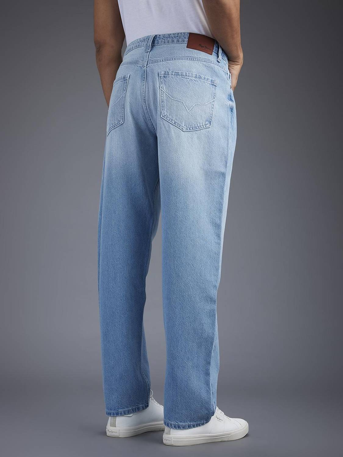 Pepe Jeans Relaxed Fit Men Blue Jeans - Image 3