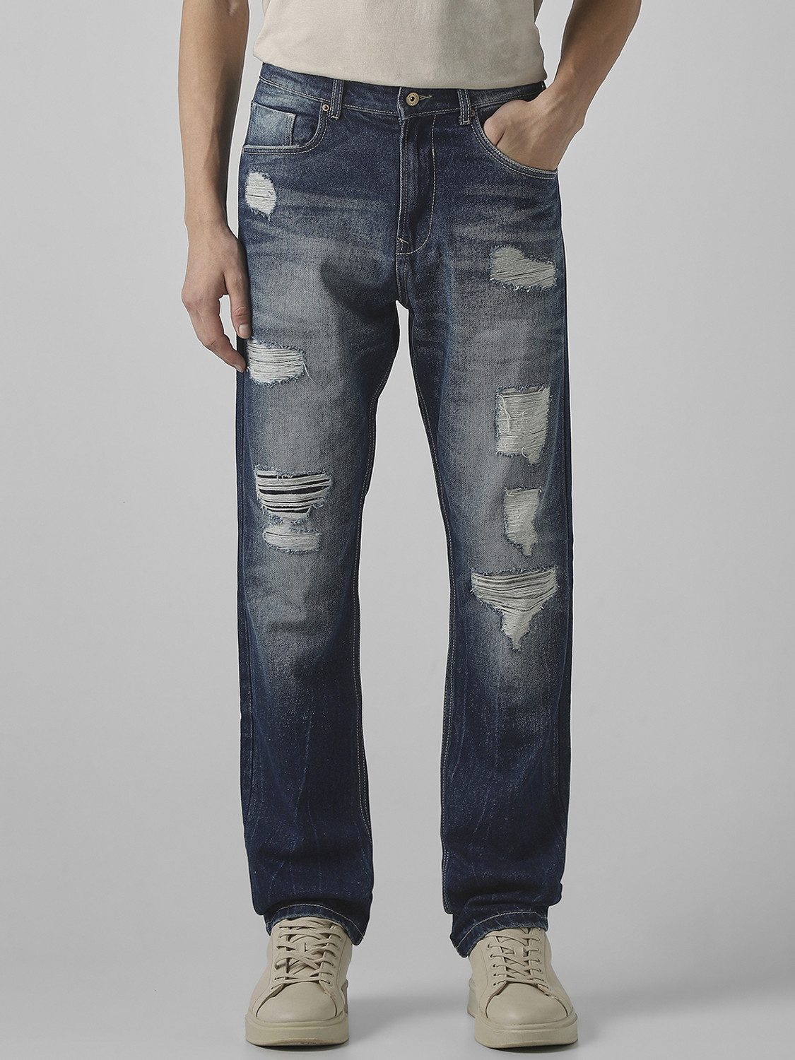 Image of MUFTI Loose Fit Men Blue Jeans