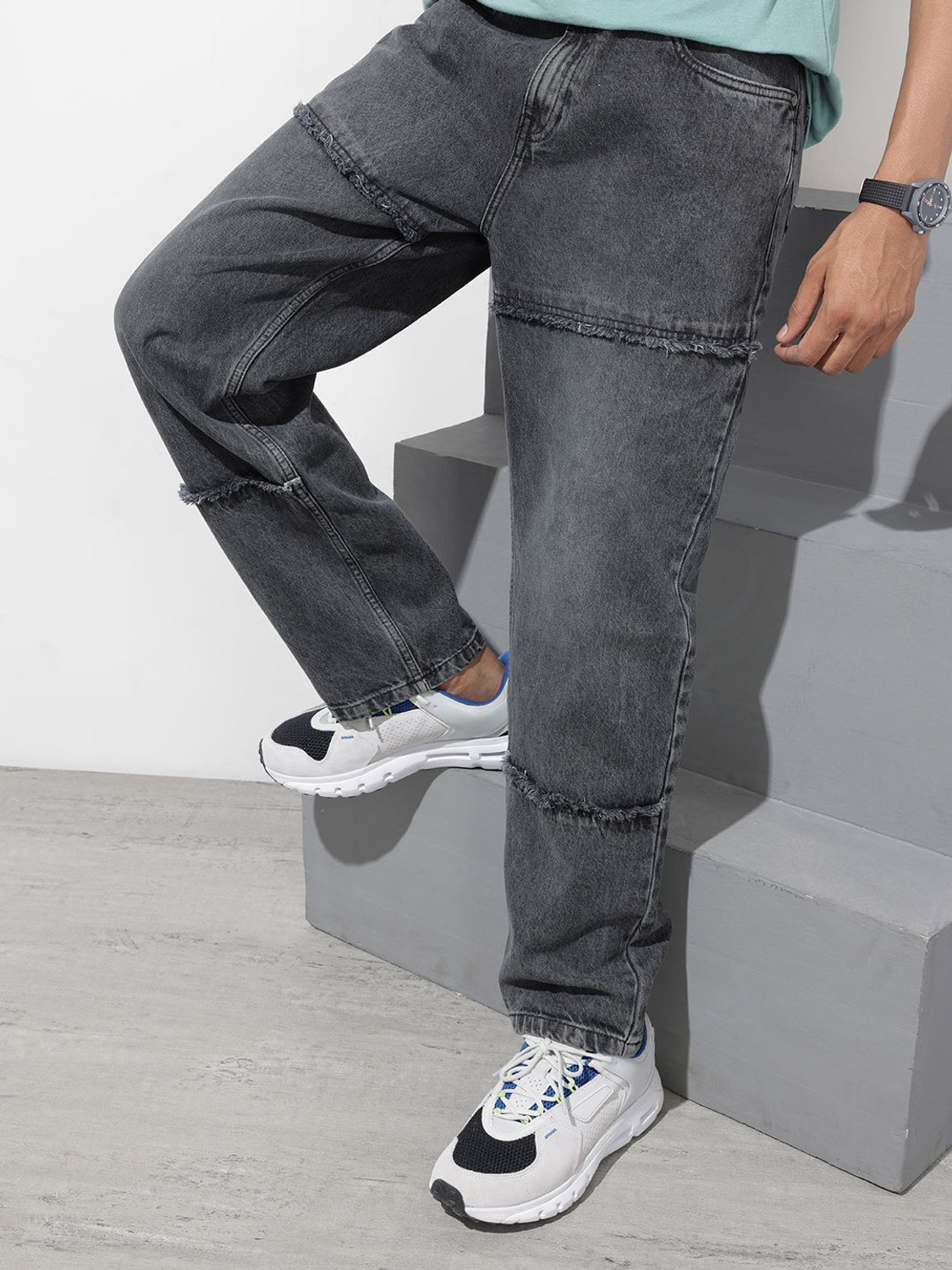 Image of Roadster Straight Fit Men Black Jeans