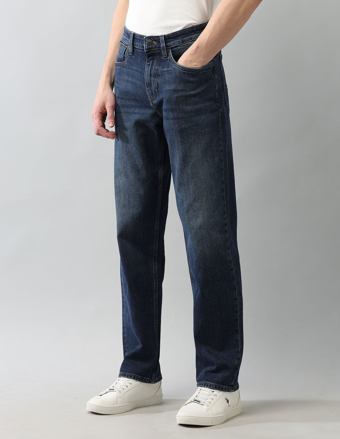 Image of U.S. POLO ASSN. Relaxed Fit Men Blue Jeans
