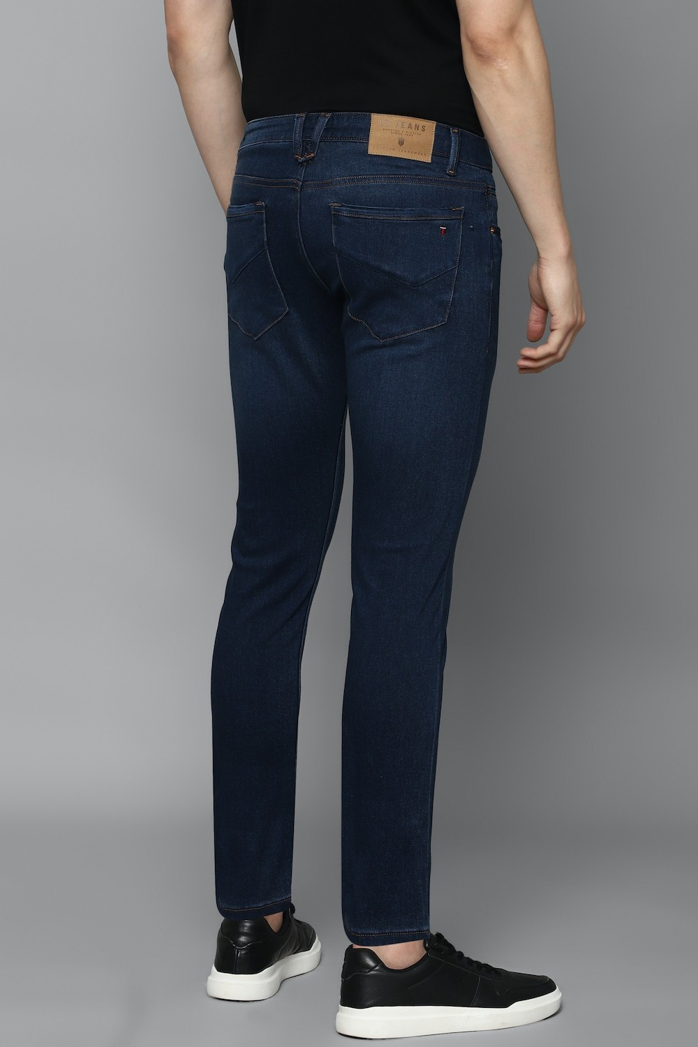 Image of LOUIS PHILIPPE Slim Men Dark Blue Jeans