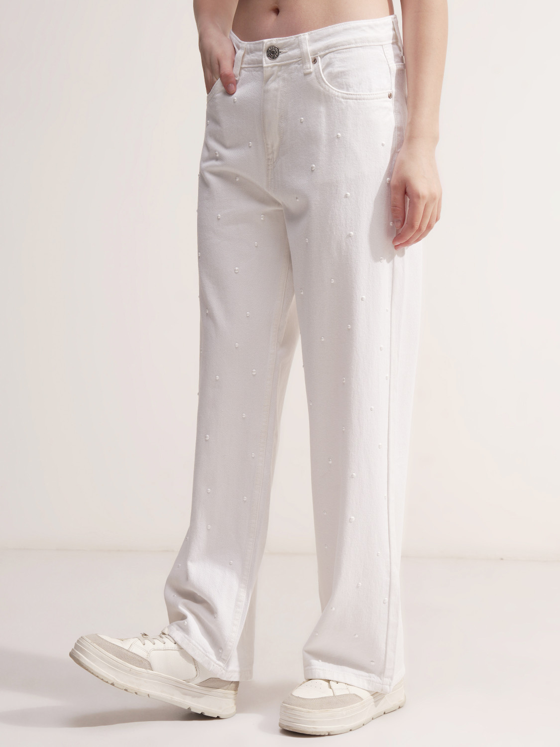 Image of Tokyo Talkies Straight Fit Women White Jeans