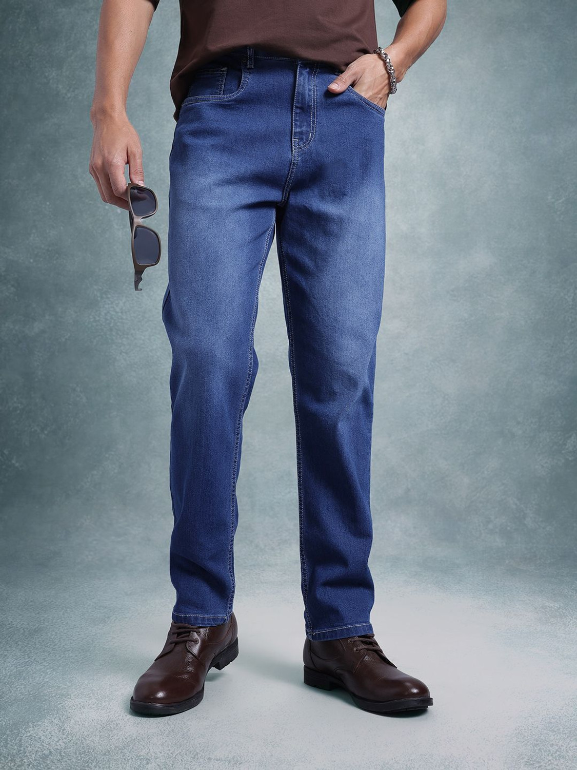 Image of Roadster Straight Fit Men Blue Jeans