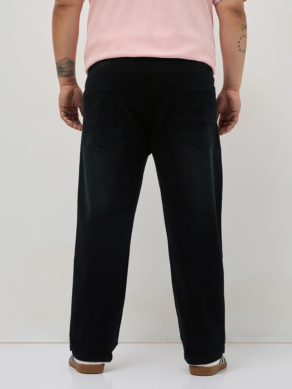 Image of Urbano Plus Regular Men Black Jeans