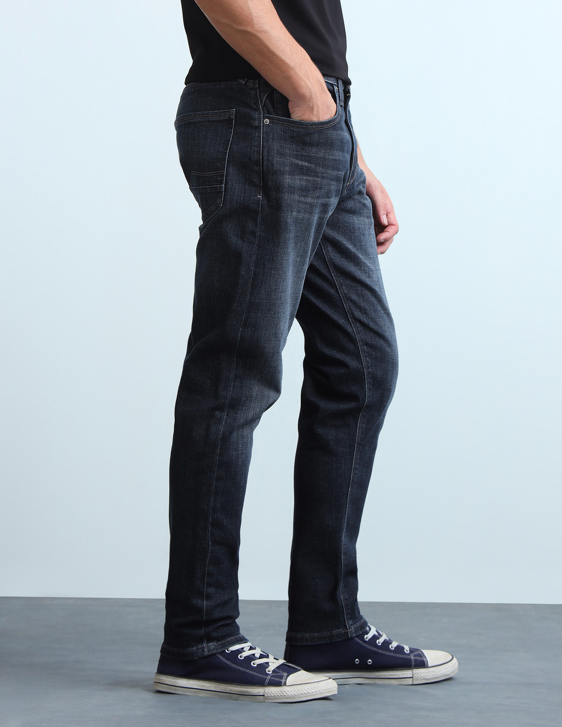 Image of FLYING MACHINE Tapered Fit Men Blue Jeans