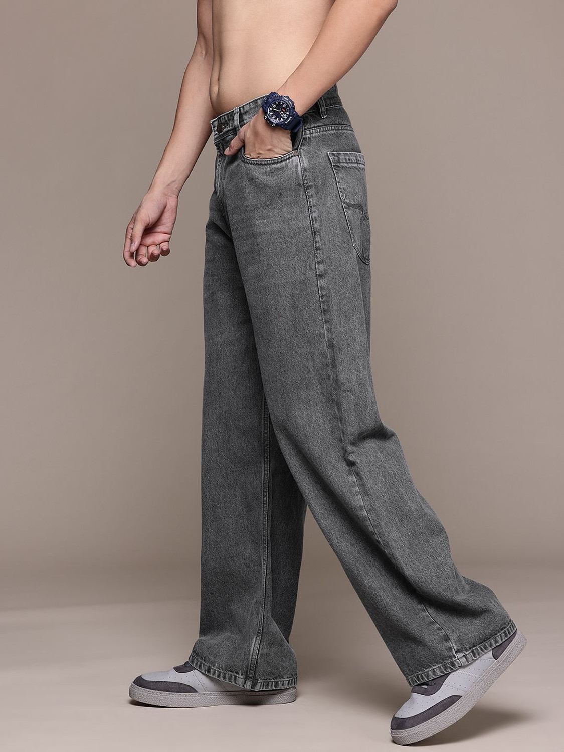 Image of Roadster Relaxed Fit Men Grey Jeans
